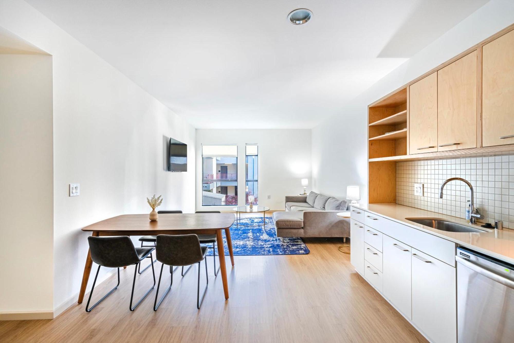 Appartamento Lavish 2br Flat In The Heart Of West Hollywood Los Angeles