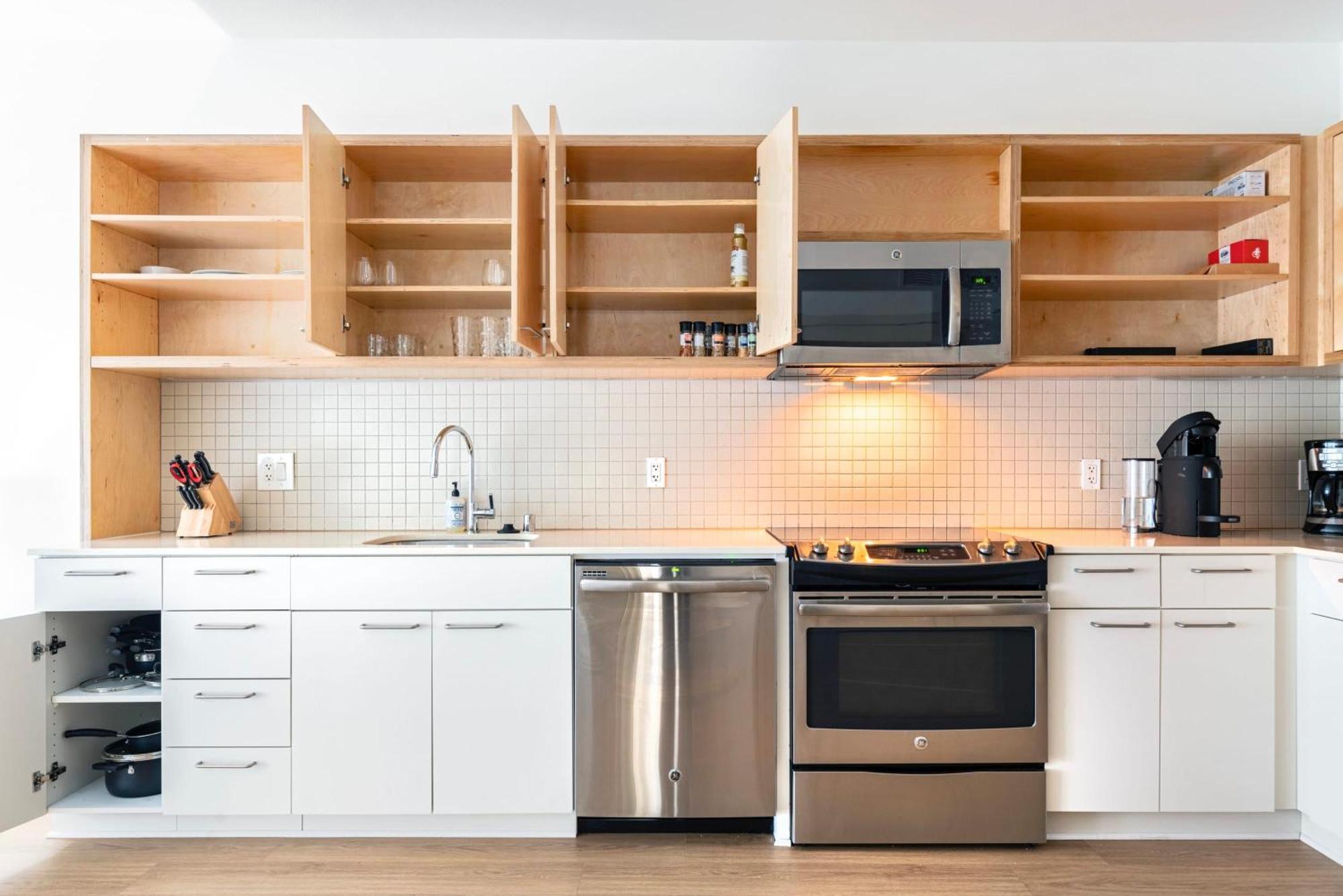 Lavish 2br Flat In The Heart Of West Hollywood * Los Angeles